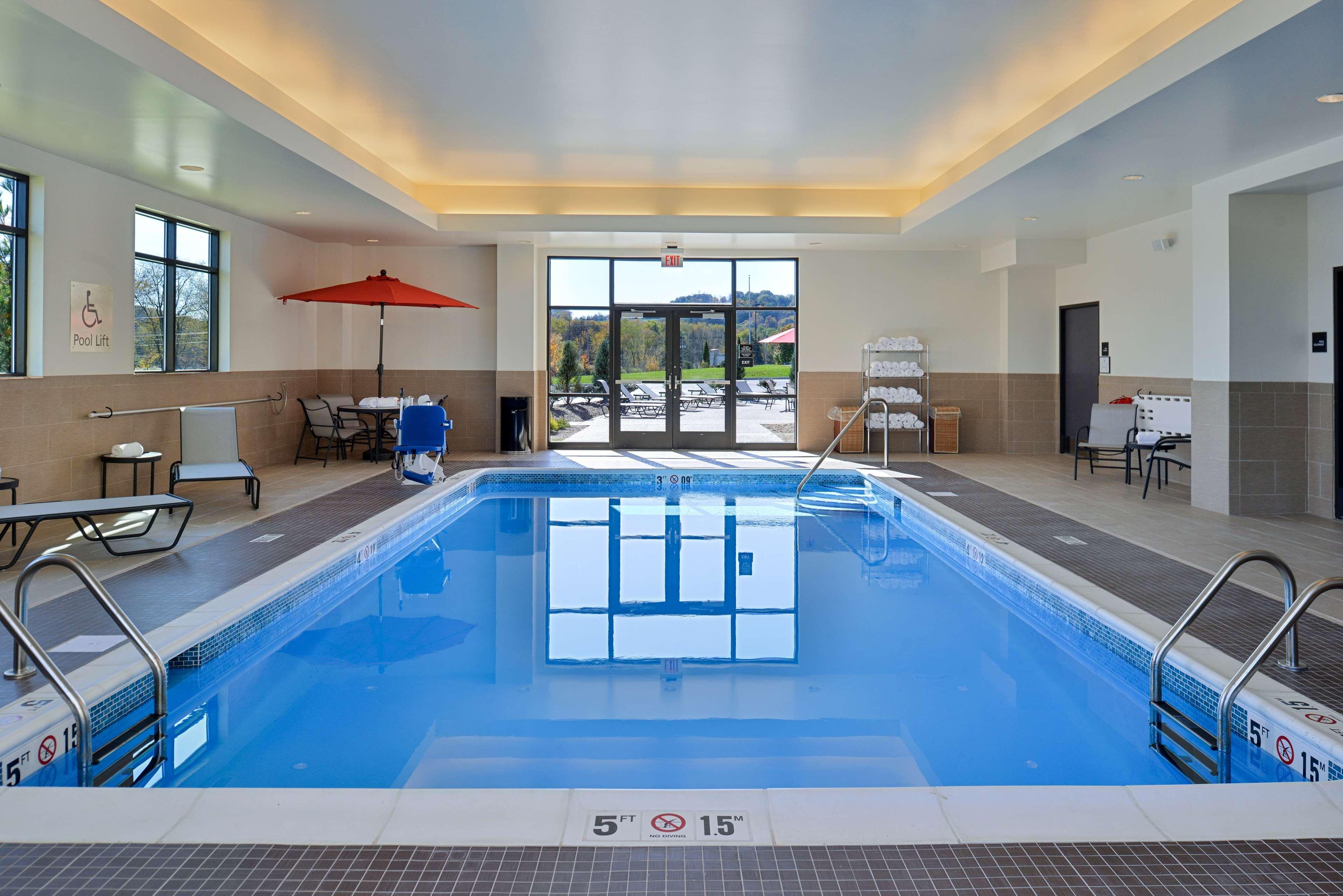 Hotel Hampton & California University-pittsburgh 3*