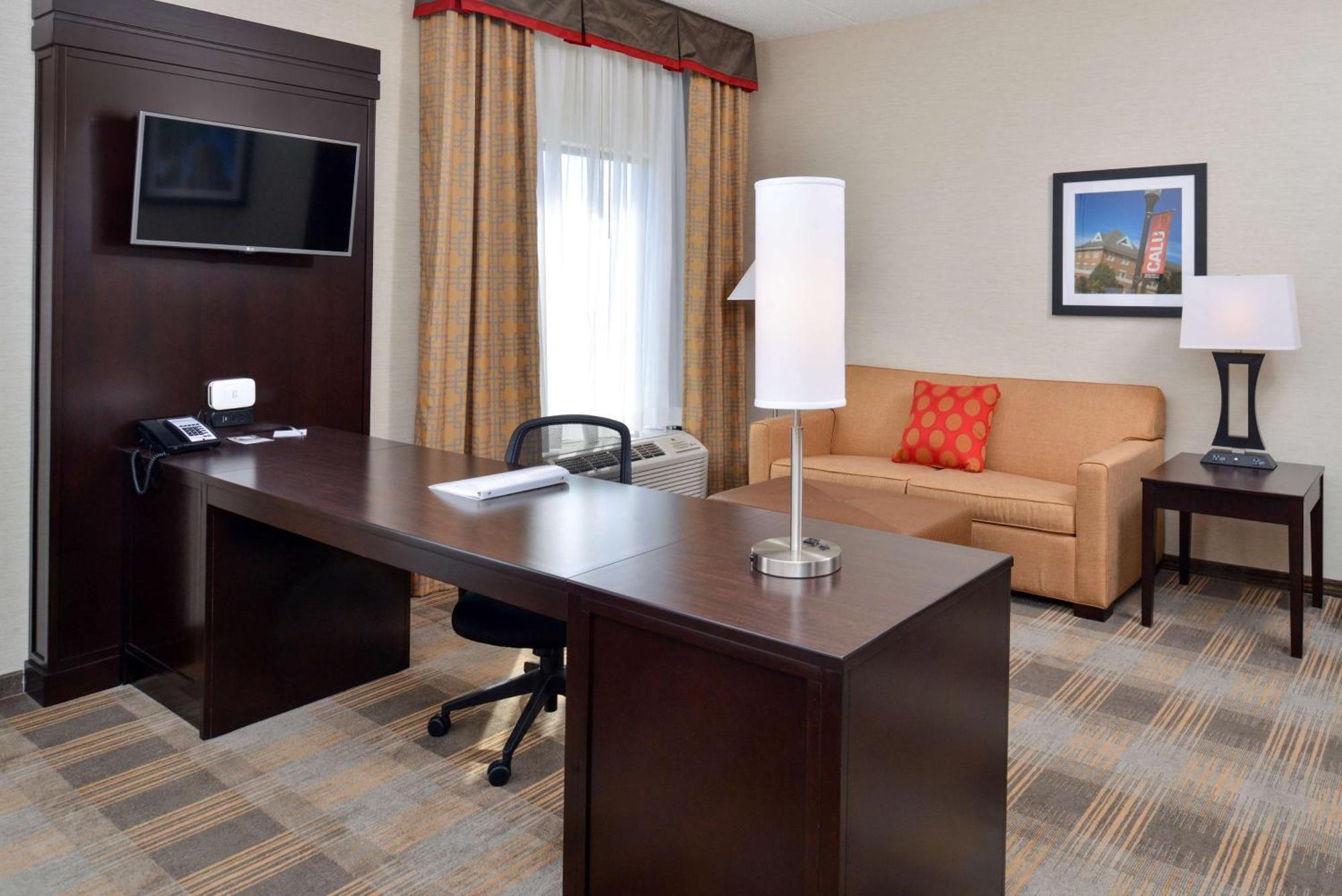 Hotel Hampton & California University-pittsburgh 3*
