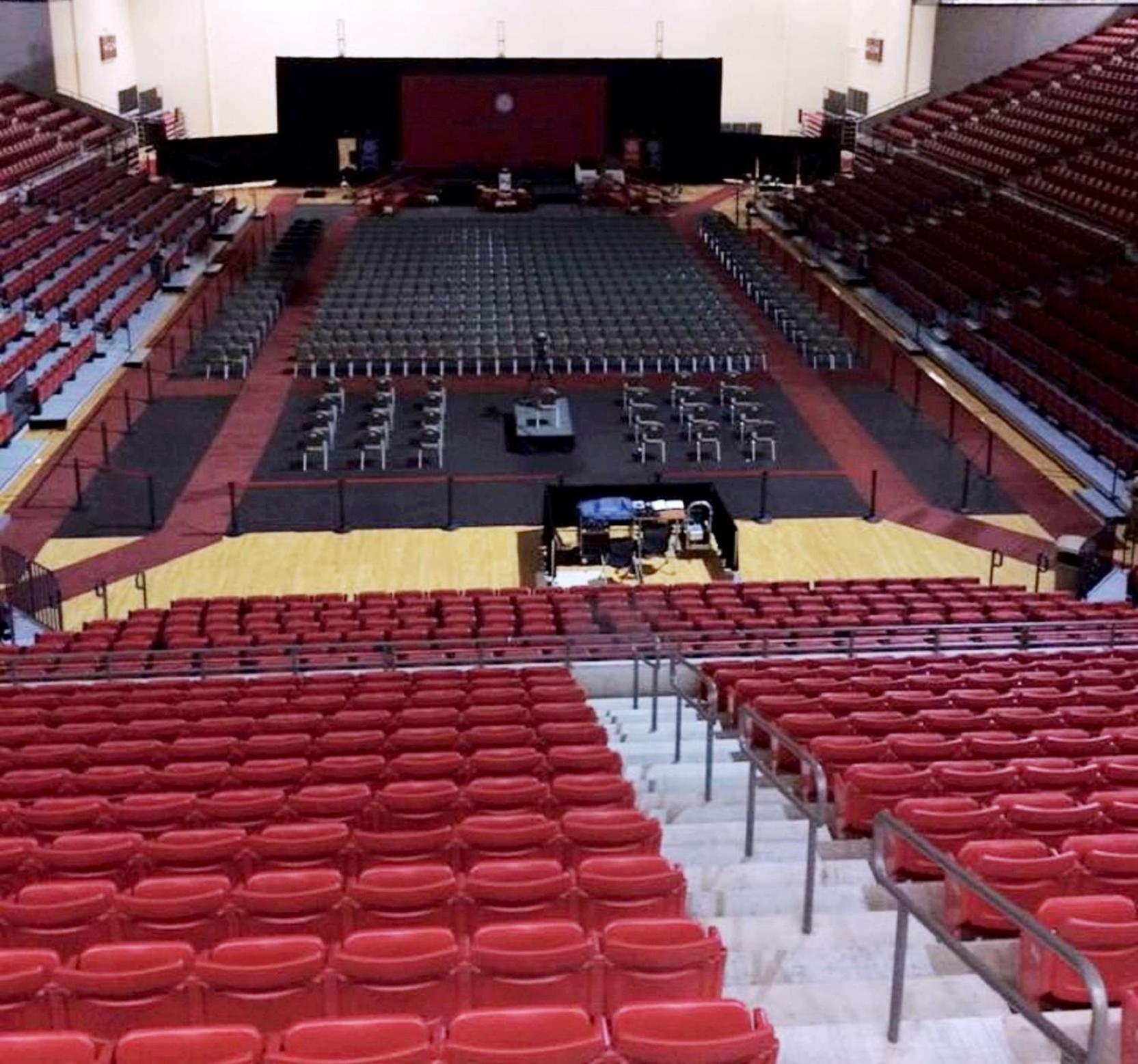 Hampton & California University-pittsburgh 3* Coal Center